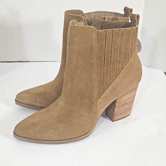 Blondo Shoes - Cowboy Western Rees  Ankle Boots Leather Suede Waterproof Blondo NWT